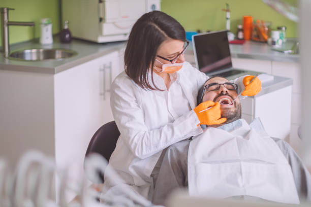 Best Cracked Tooth Emergency Dentist  in Maple Park, IL